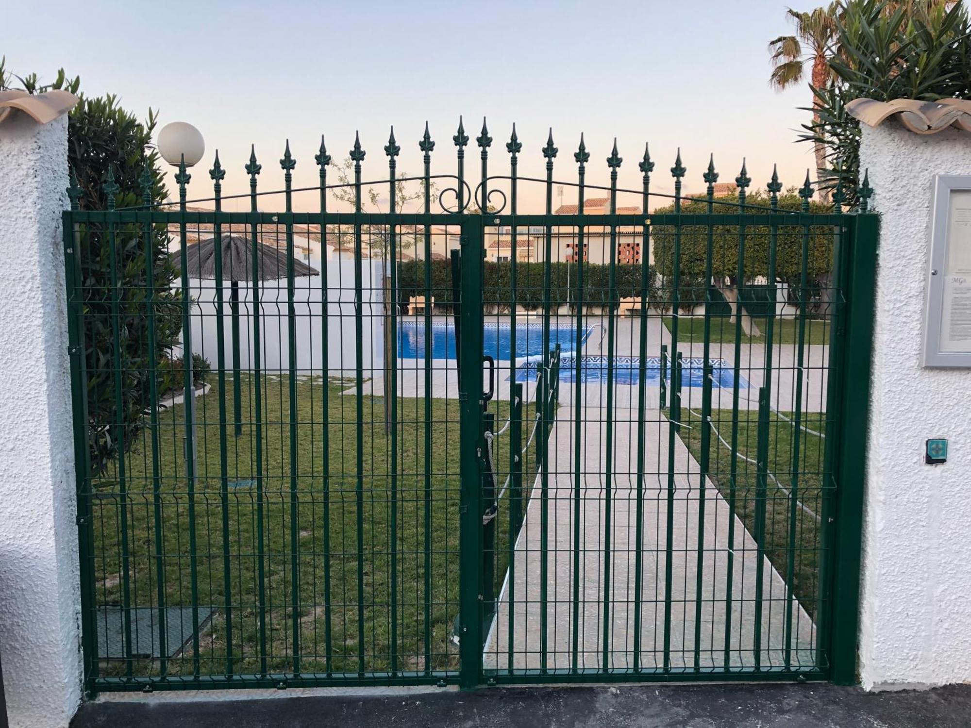 Alicante Life Puerto Marino 外观 照片